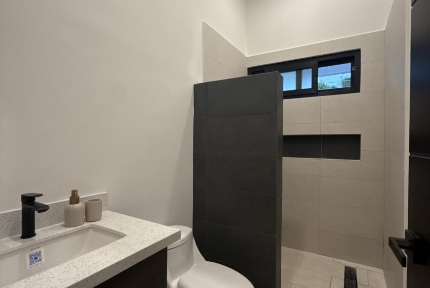 DJI_20250928_161909_075