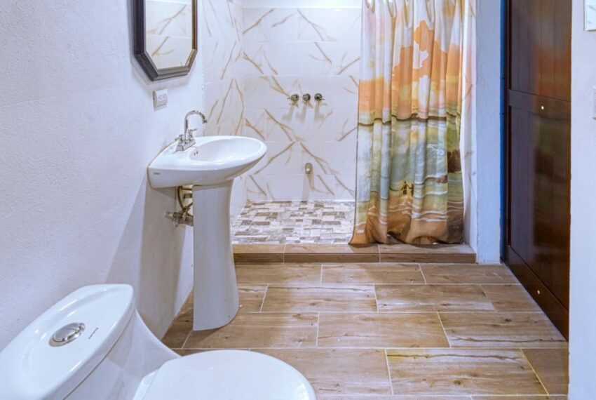 b032266e-aecc-4f63-a8fc-9c0c4269d887