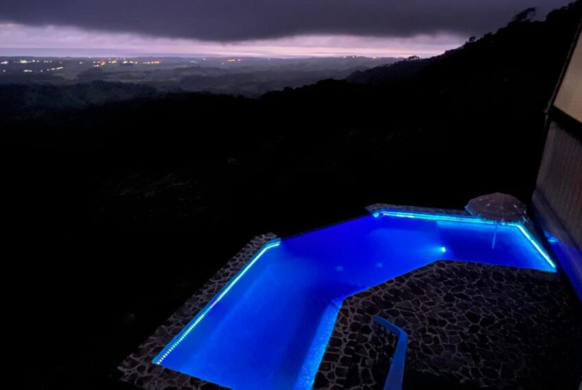 c549bc61-e03c-467d-a73e-52db8249929e