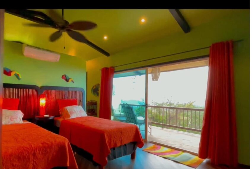 dde2db9f-9995-4839-97c0-4f1a334bd1d3