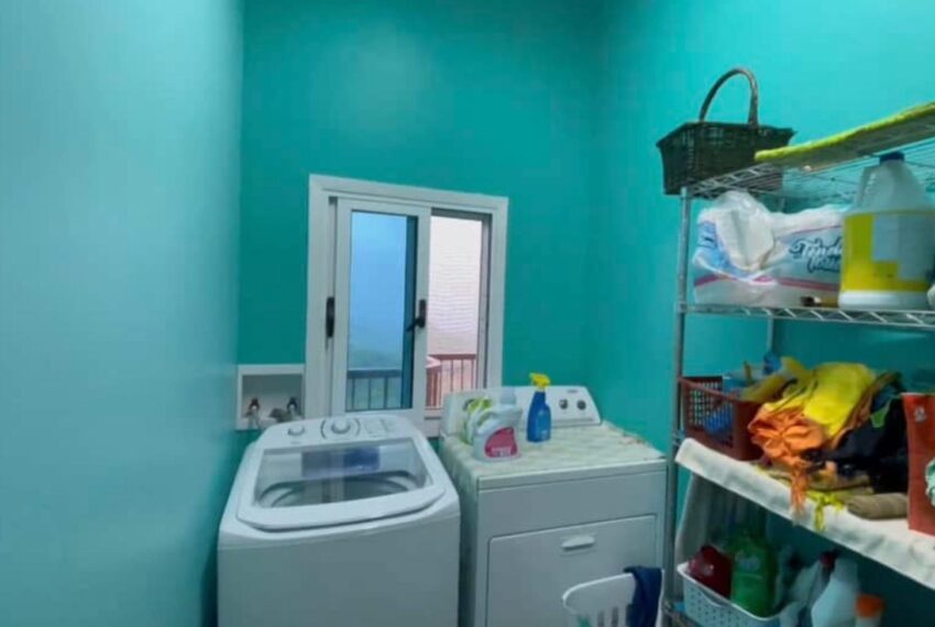 f17b2da5-578d-429b-bfa3-4f07af01f9f2